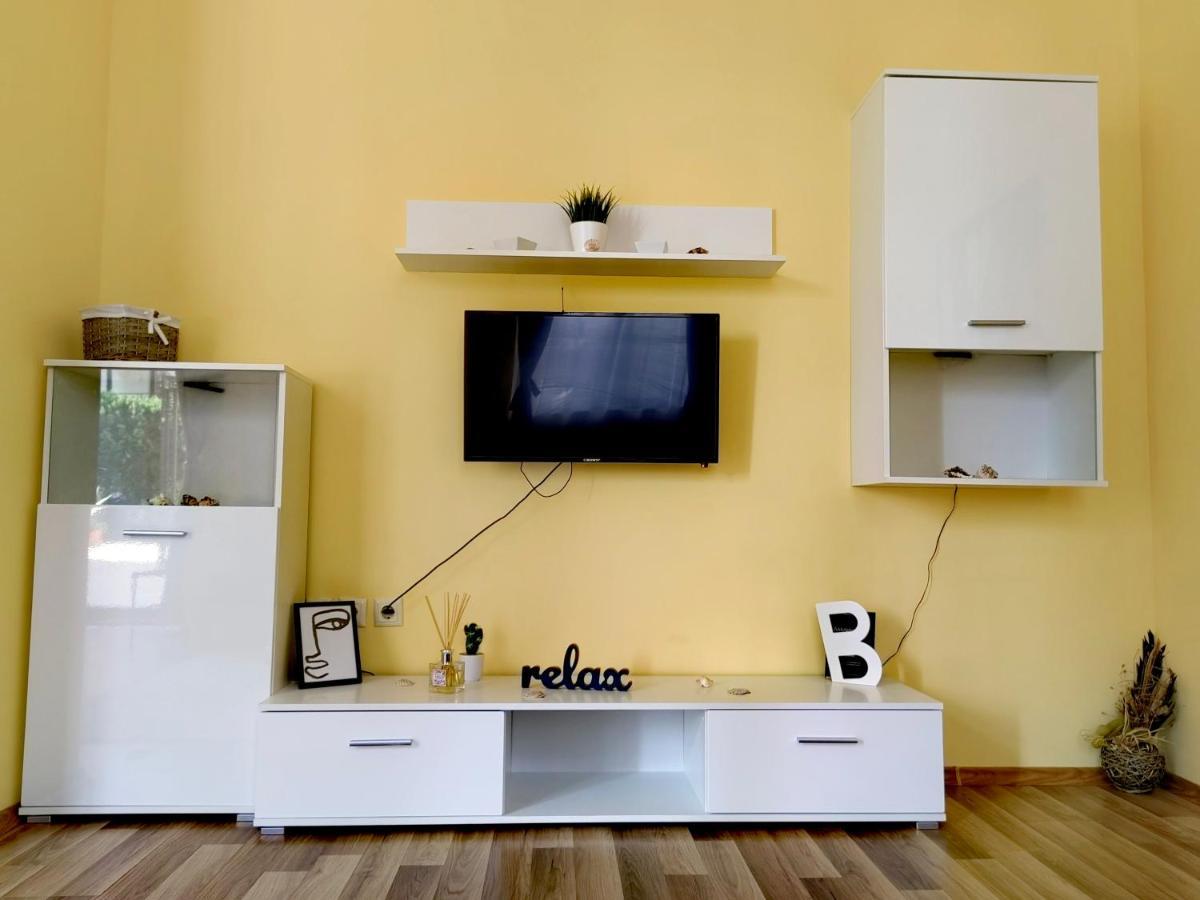 Pool Apartment Amadeus Lux Sunny Beach Esterno foto