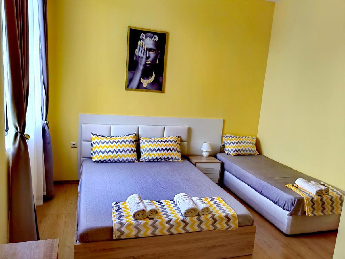 Pool Apartment Amadeus Lux Sunny Beach Esterno foto